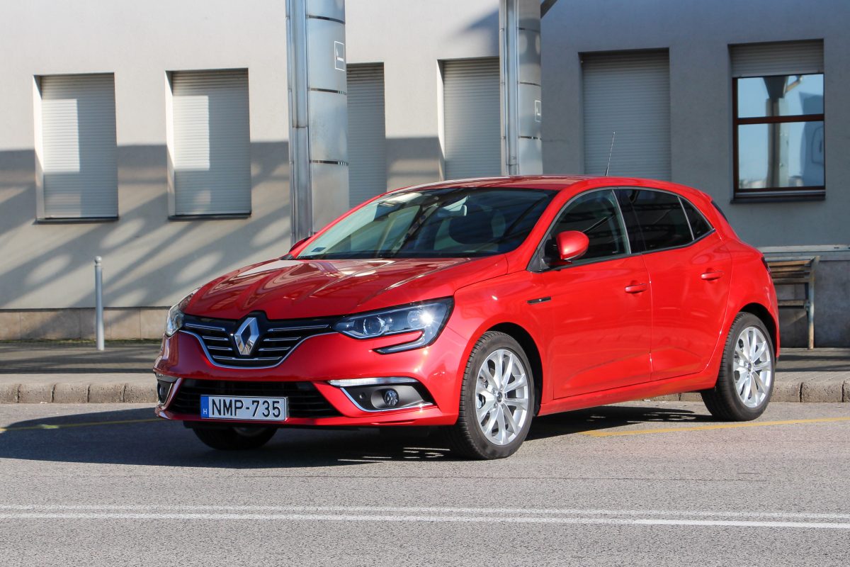 RENAULT MEGANE