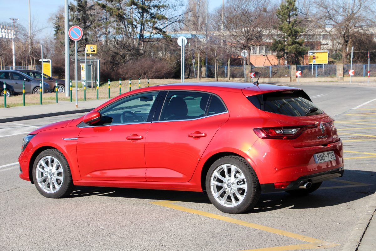 RENAULT MEGANE