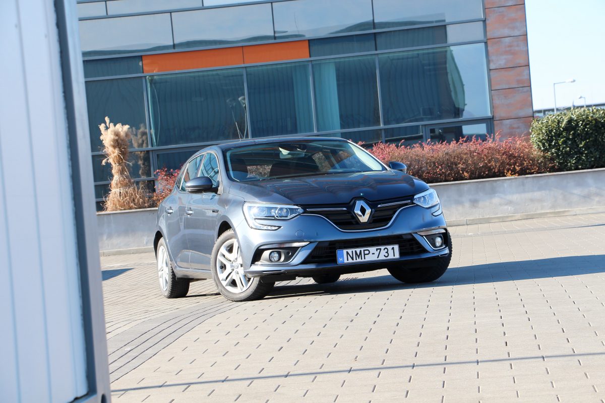 RENAULT MEGANE