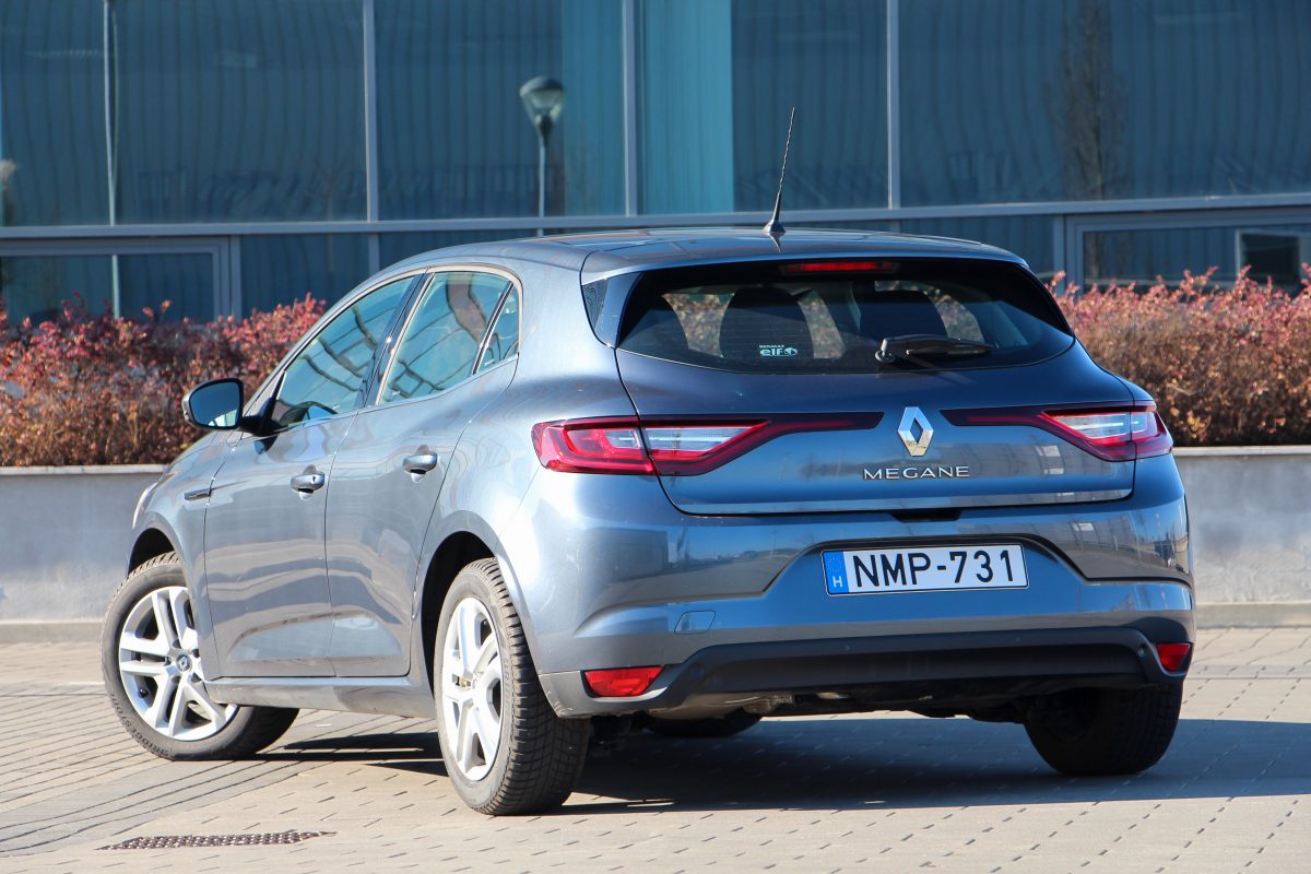 RENAULT MEGANE
