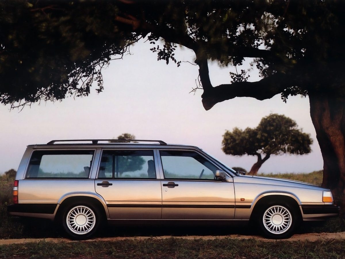 VOLVO