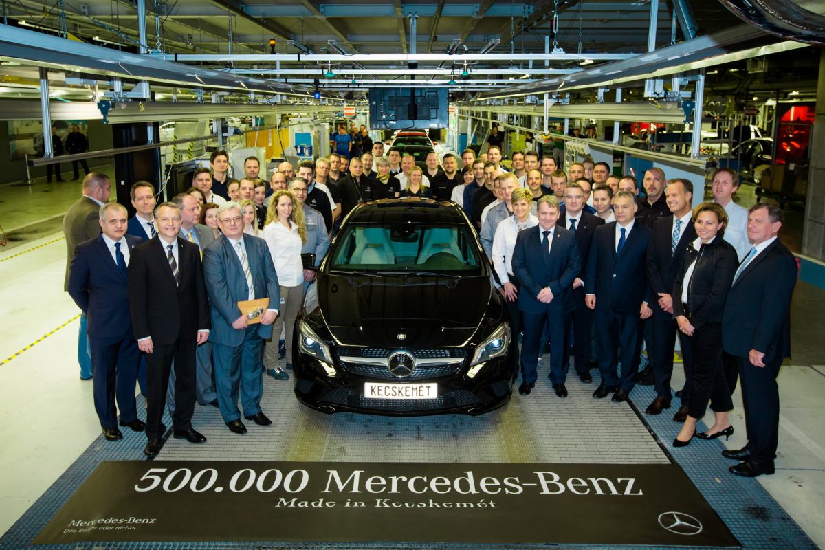 MERCEDES-BENZ