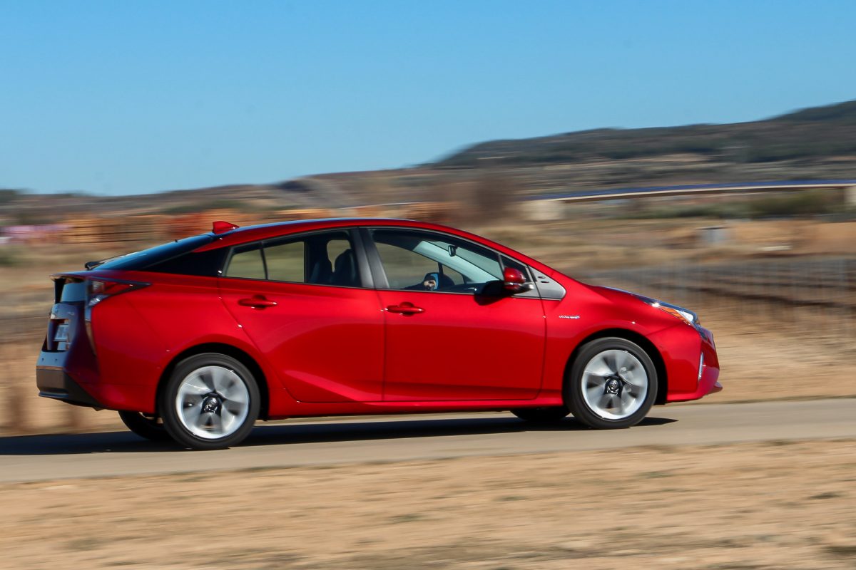 TOYOTA PRIUS