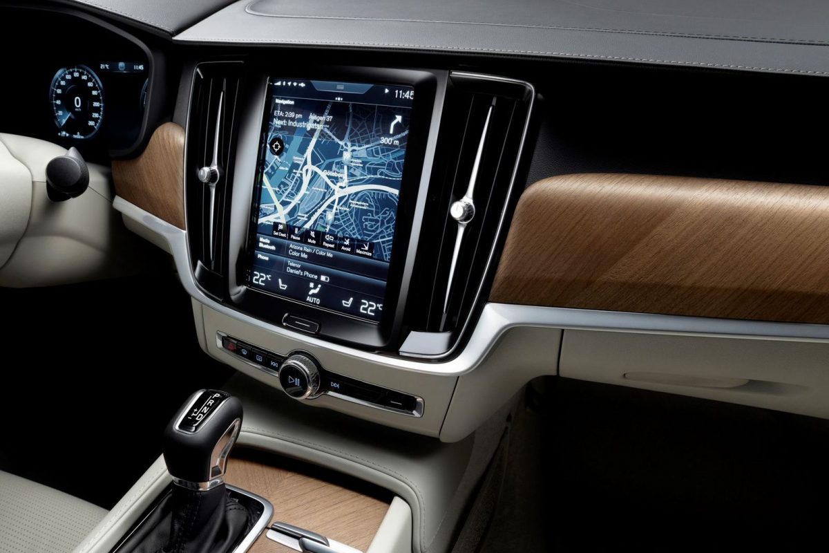 VOLVO V90