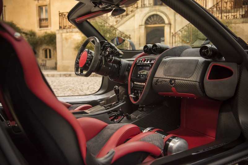 PAGANI HUAYRA