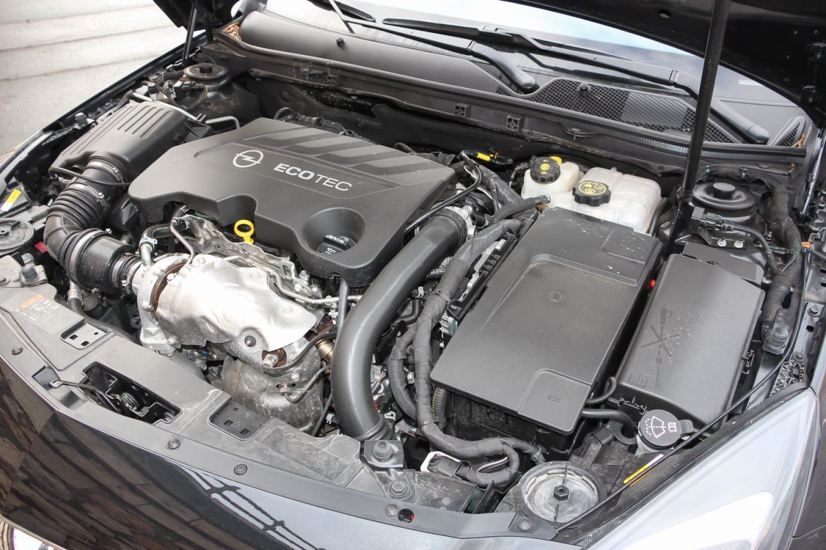 OPEL INSIGNIA
