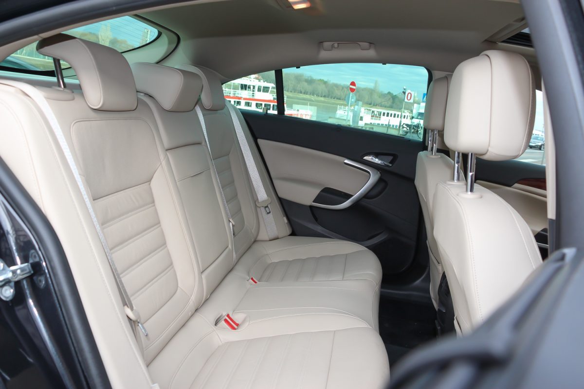 OPEL INSIGNIA