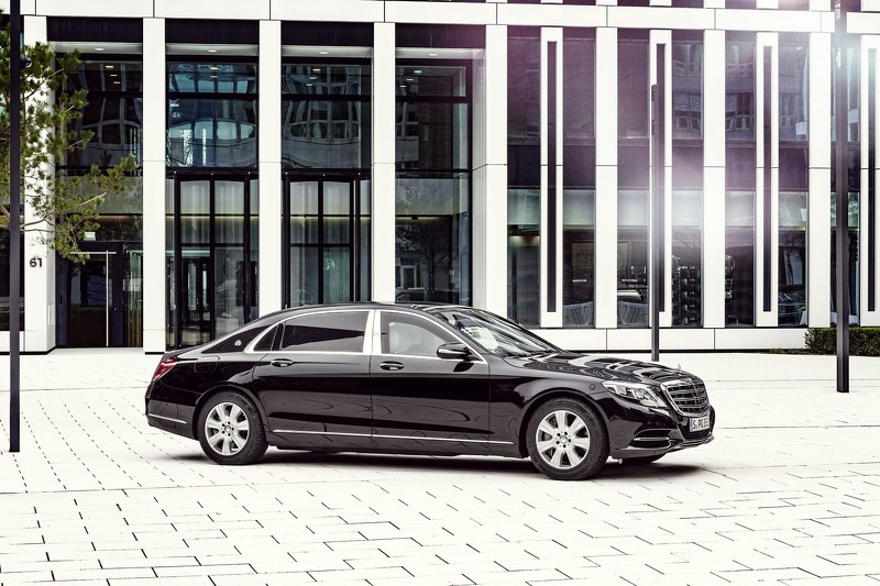 MERCEDES-BENZ