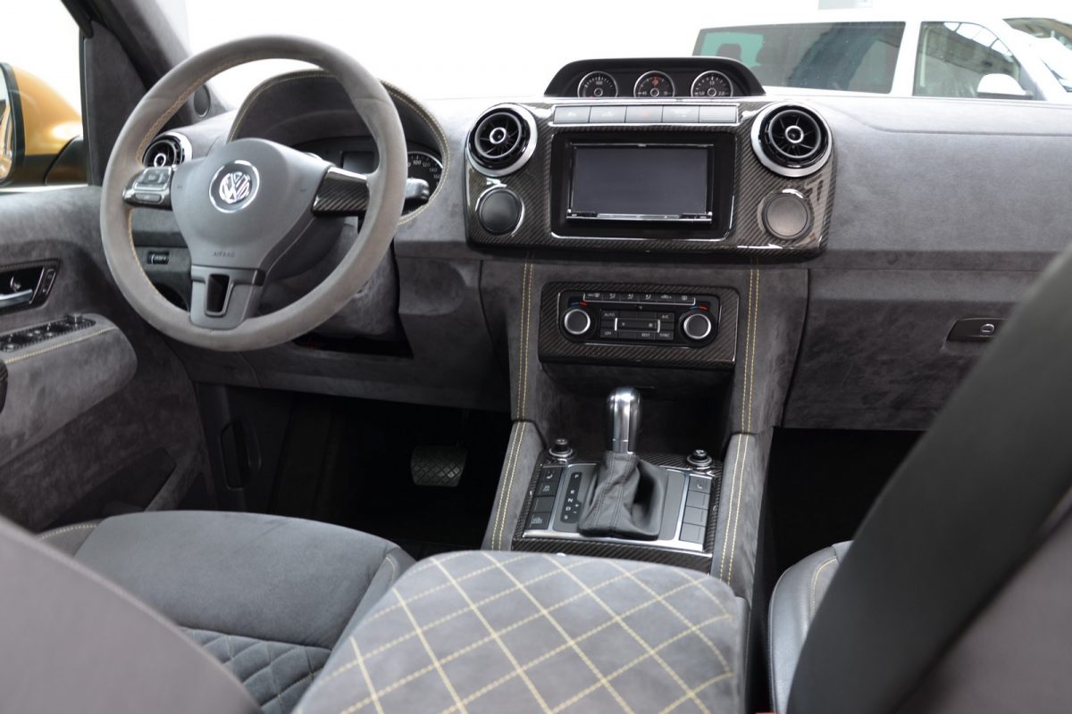 VOLKSWAGEN AMAROK