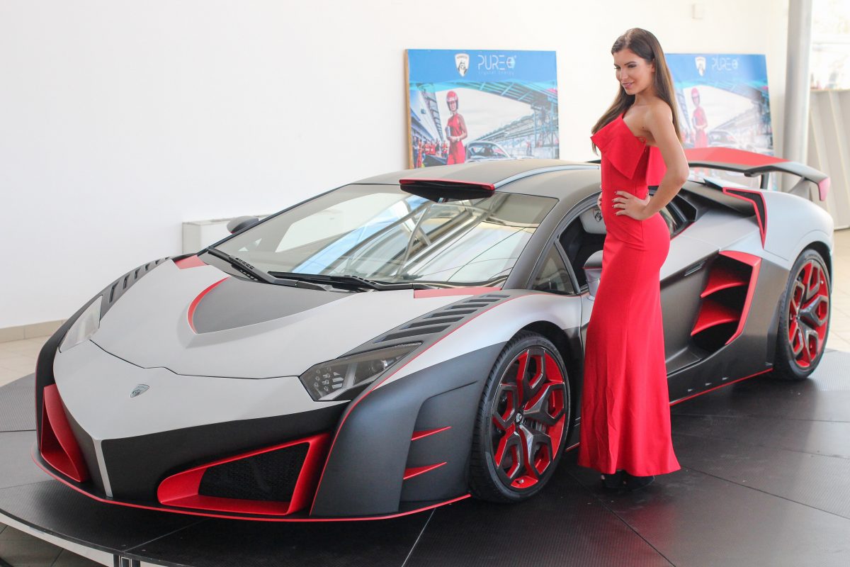 LAMBORGHINI