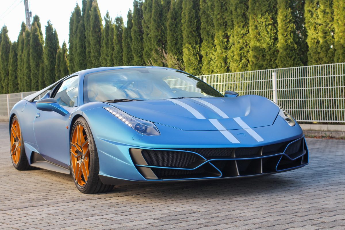 LAMBORGHINI