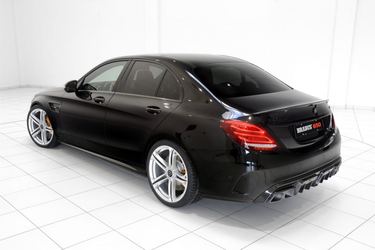 MERCEDES-BENZ C-OSZTÁLY