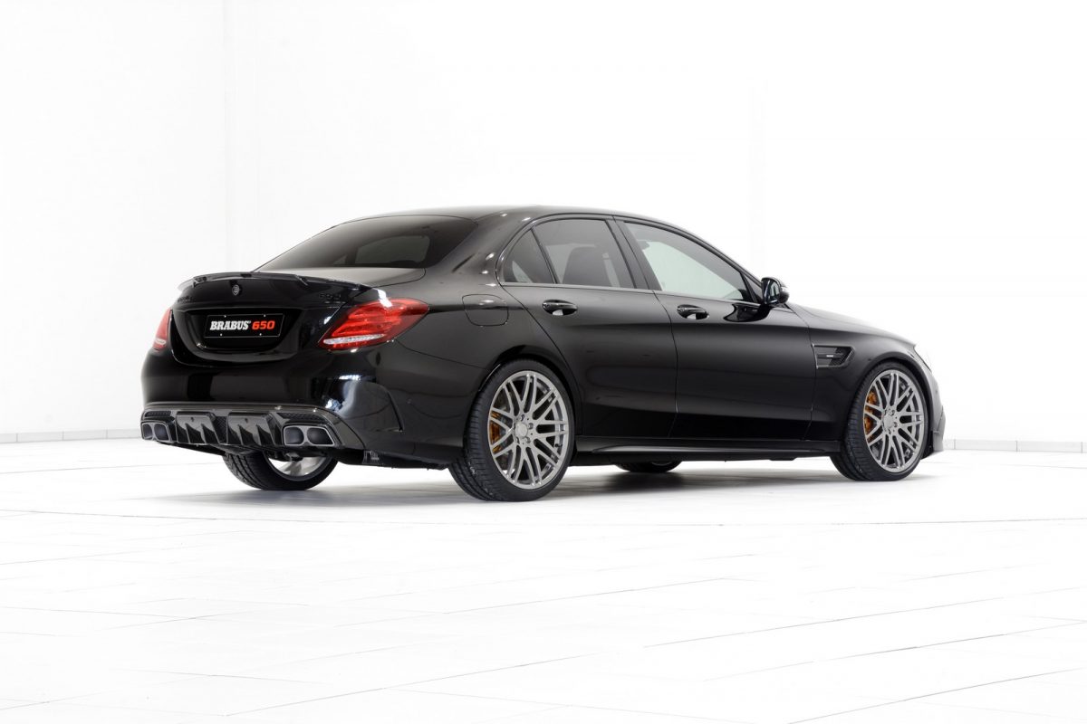 MERCEDES-BENZ C-OSZTÁLY