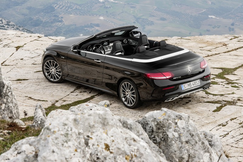 MERCEDES-BENZ