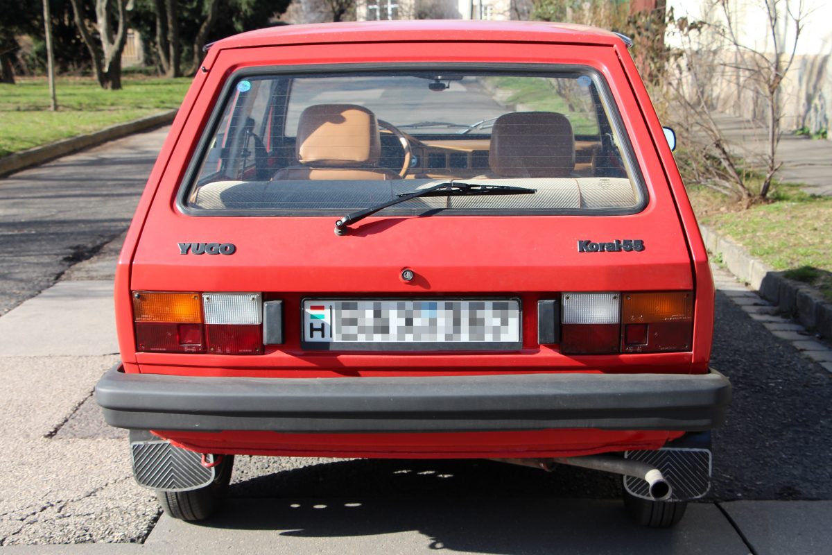 YUGO