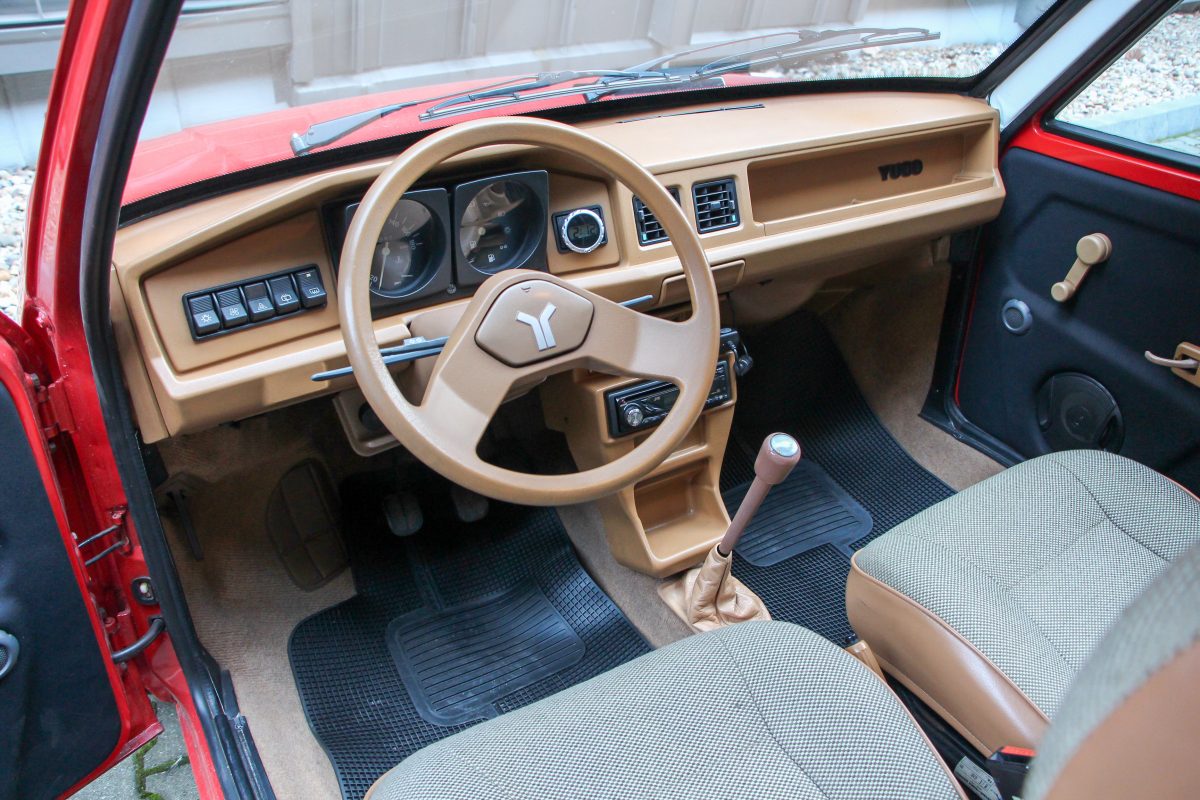 YUGO