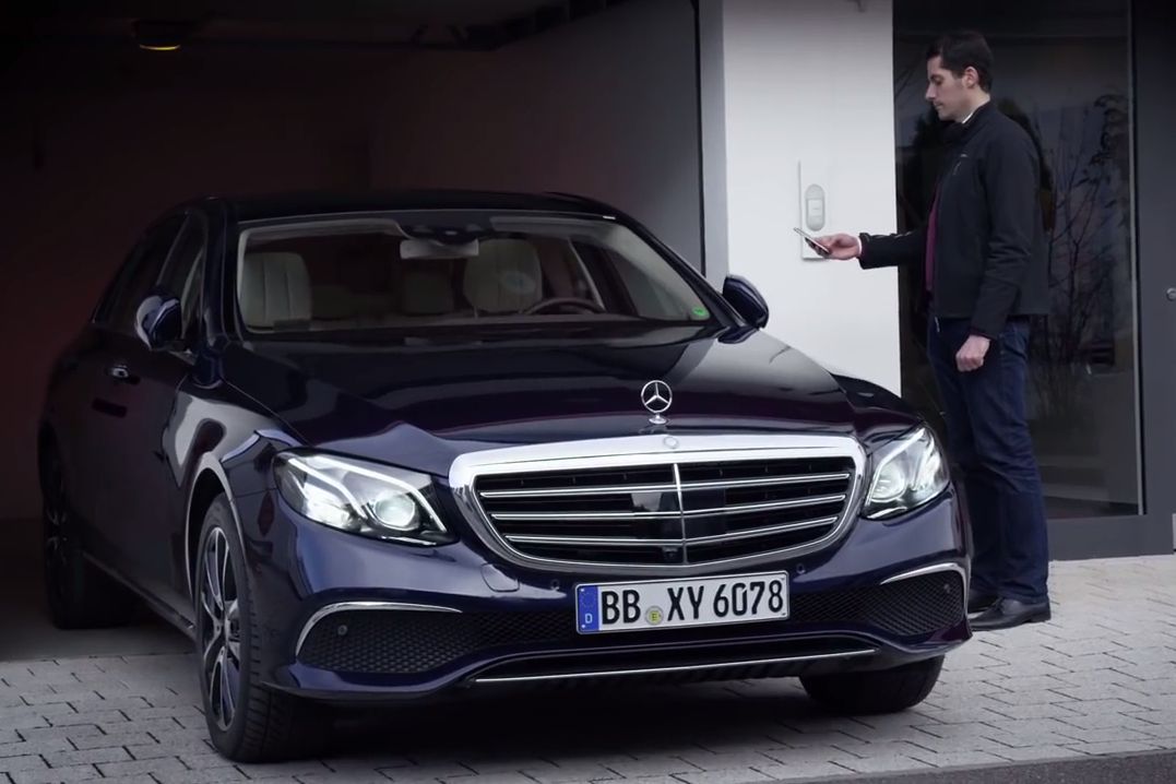 MERCEDES-BENZ E-OSZTÁLY