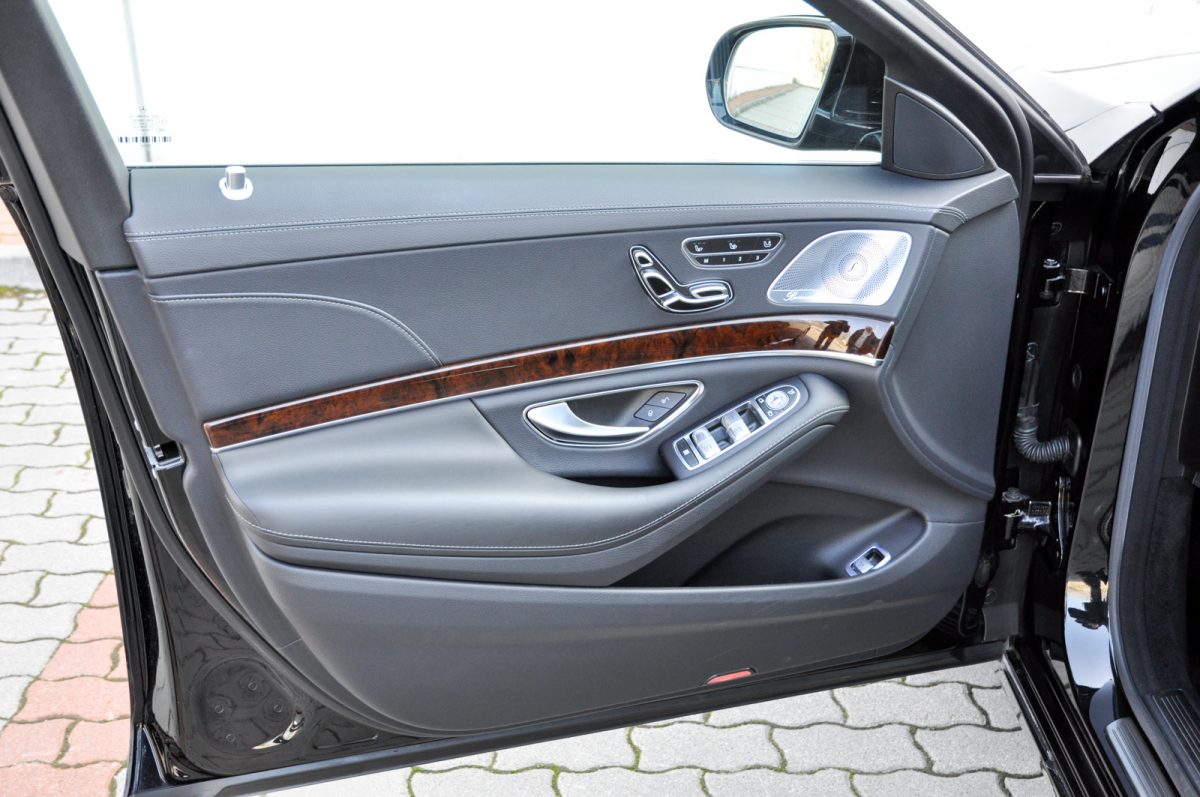 MERCEDES-BENZ S-OSZTÁLY