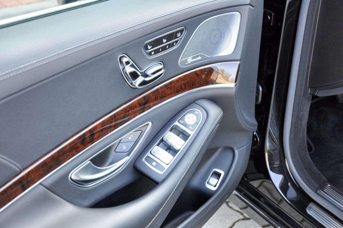 MERCEDES-BENZ S-OSZTÁLY