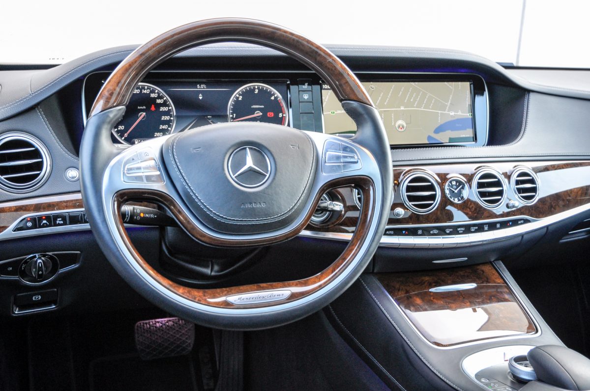 MERCEDES-BENZ S-OSZTÁLY