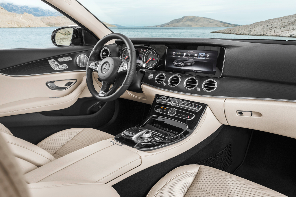 MERCEDES-BENZ
