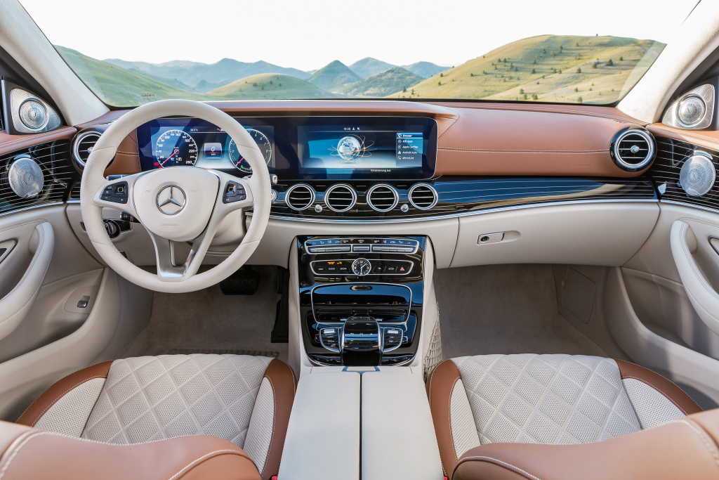 MERCEDES-BENZ