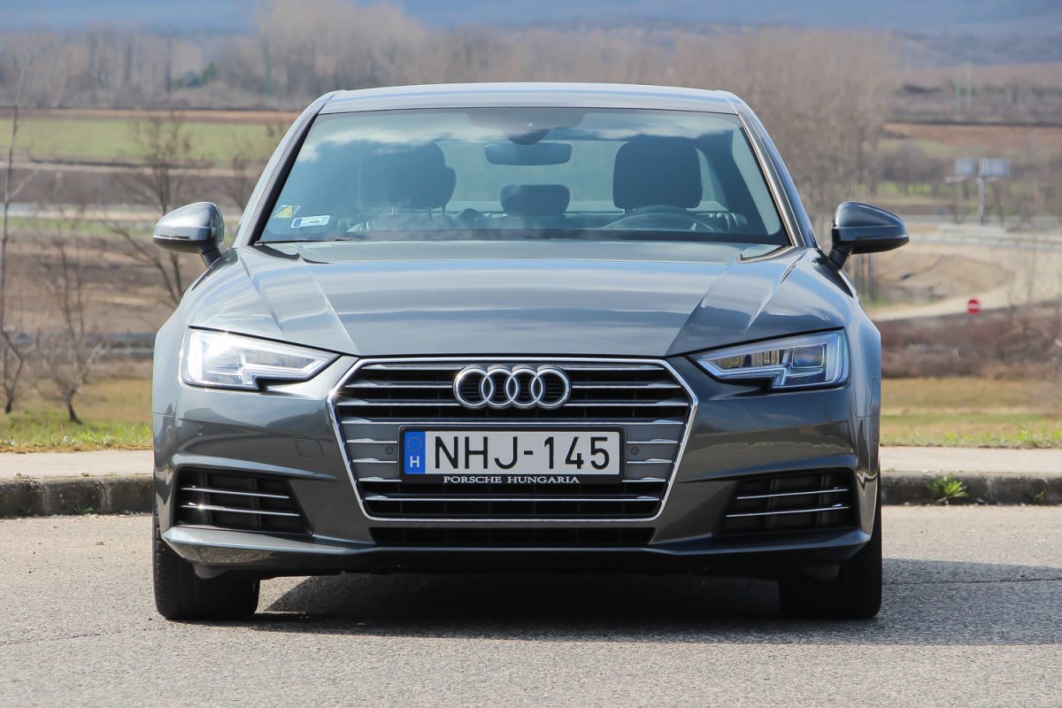 AUDI