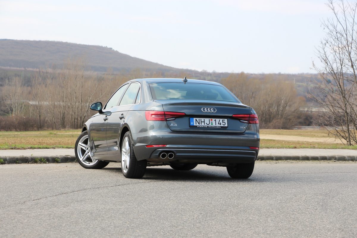 AUDI