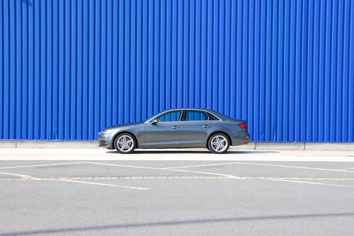 AUDI