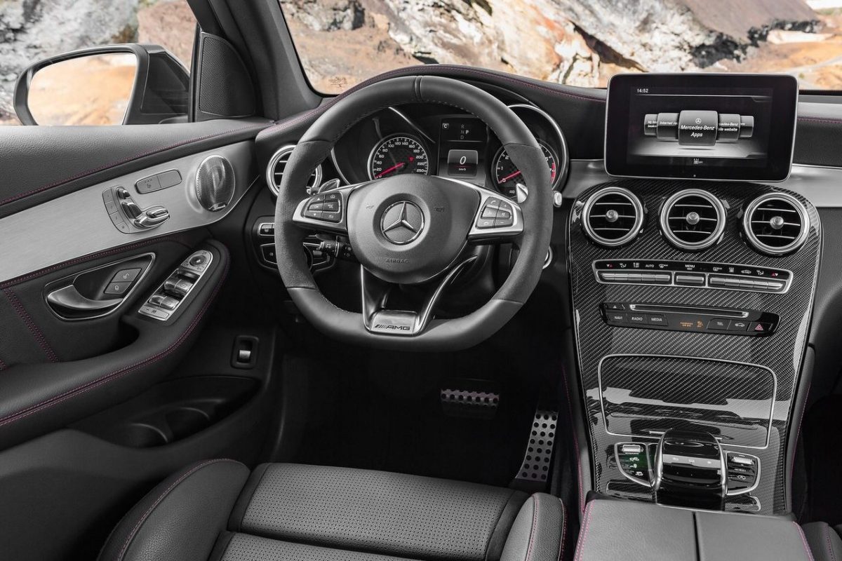 MERCEDES-BENZ