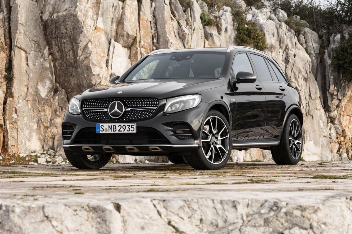 MERCEDES-BENZ
