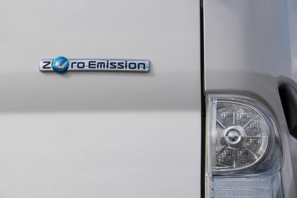 NISSAN NV200