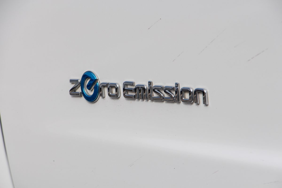 NISSAN NV200