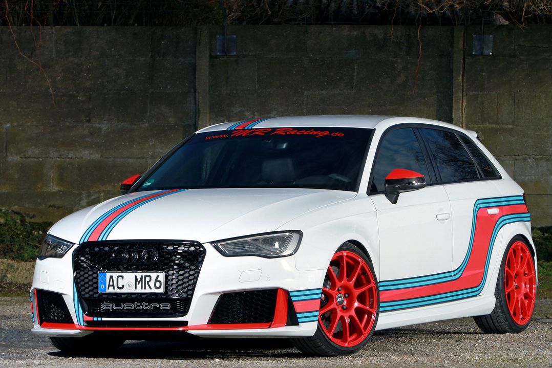 AUDI