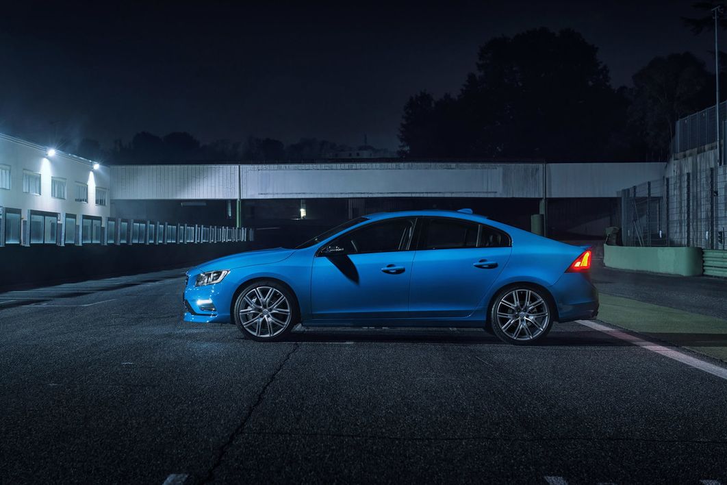 VOLVO