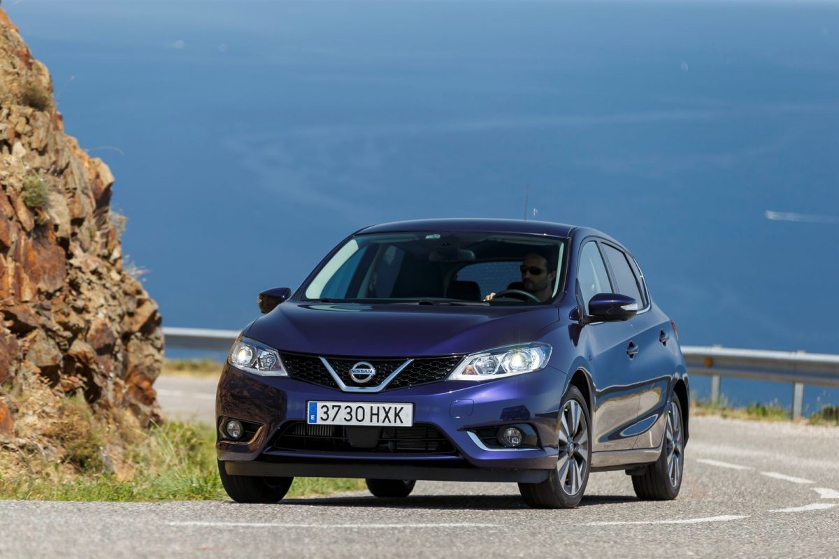 NISSAN LEAF