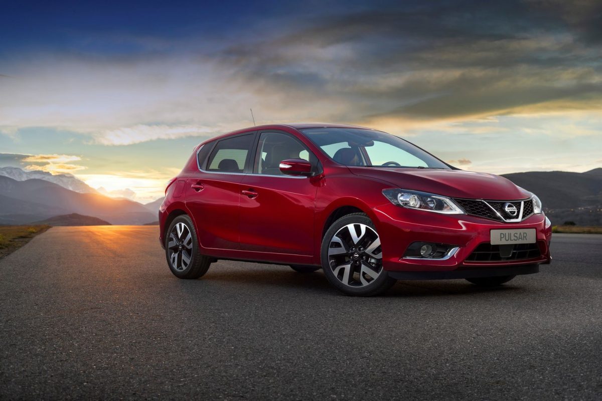 NISSAN LEAF