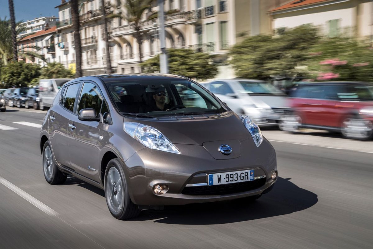 NISSAN LEAF