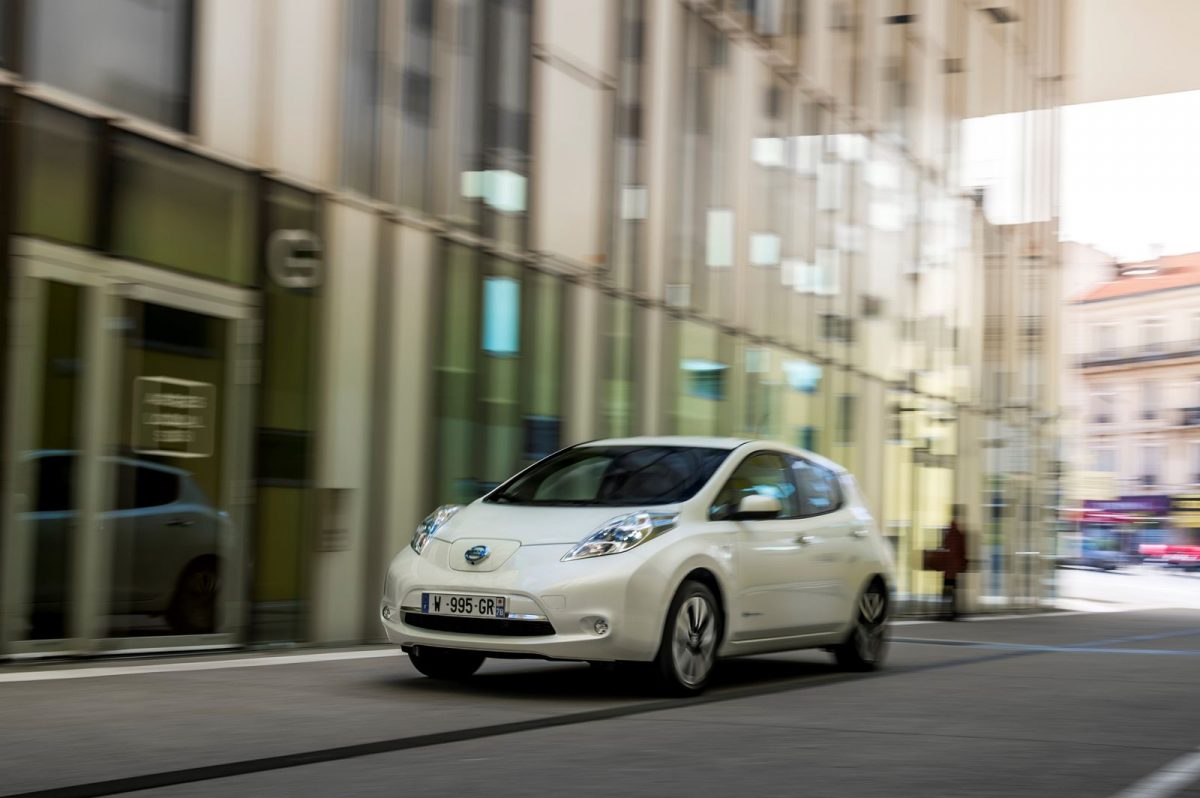 NISSAN LEAF