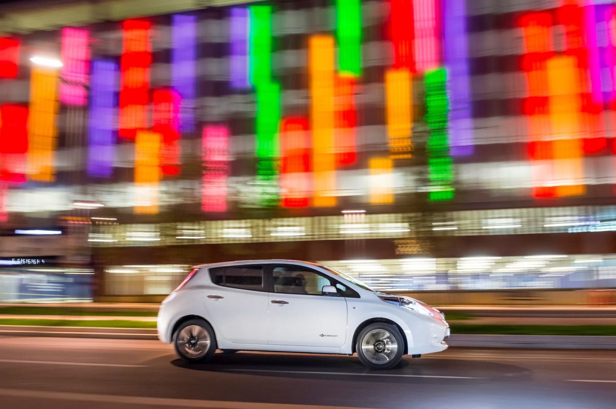 NISSAN LEAF