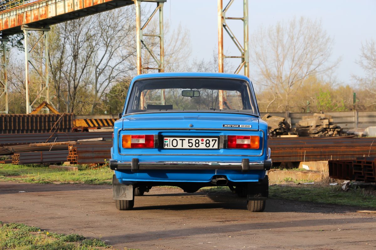 LADA