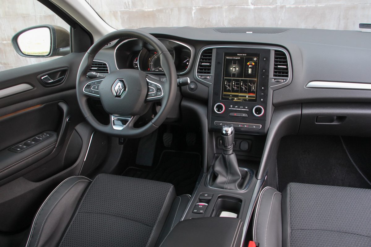 RENAULT MEGANE