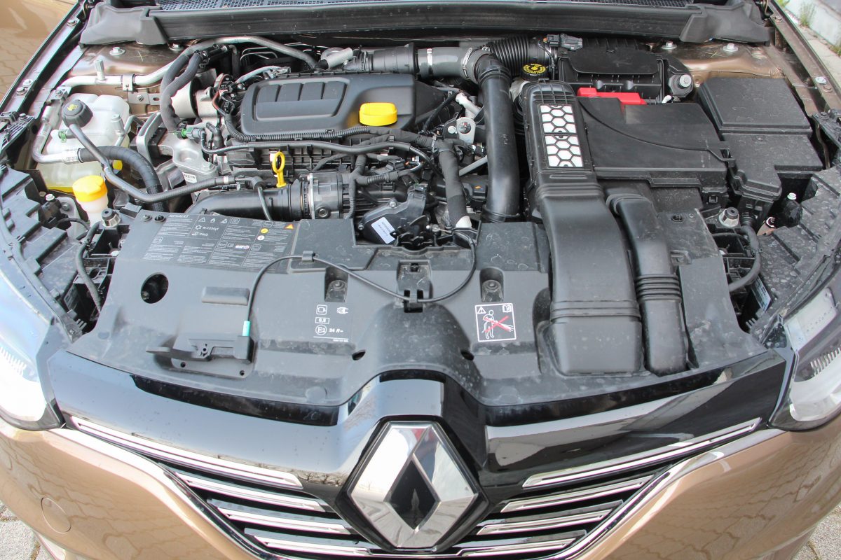 RENAULT MEGANE