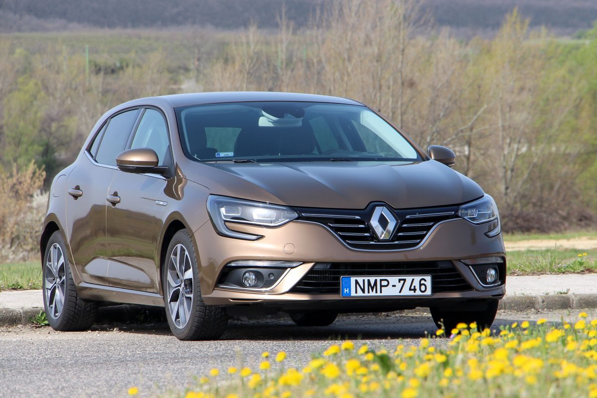 RENAULT MEGANE
