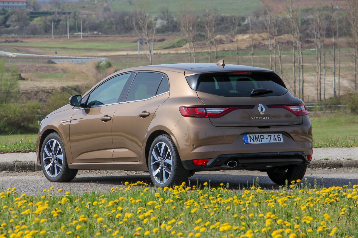RENAULT MEGANE