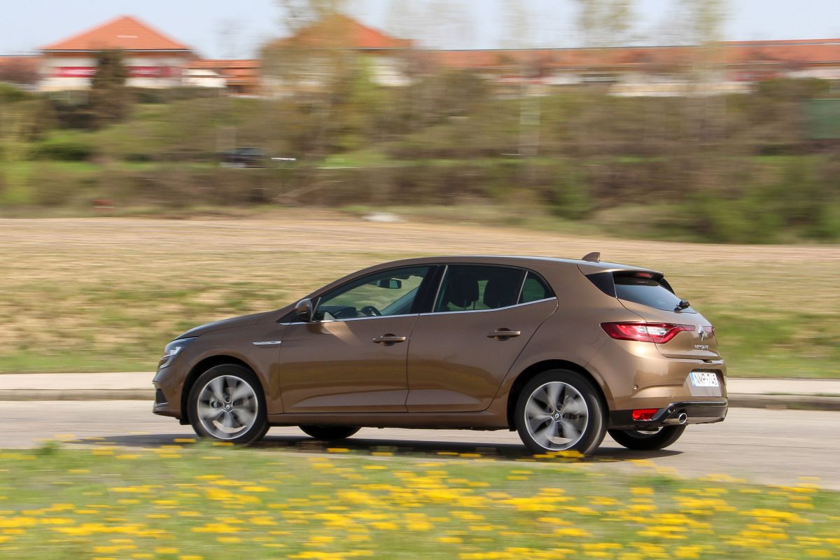 RENAULT MEGANE