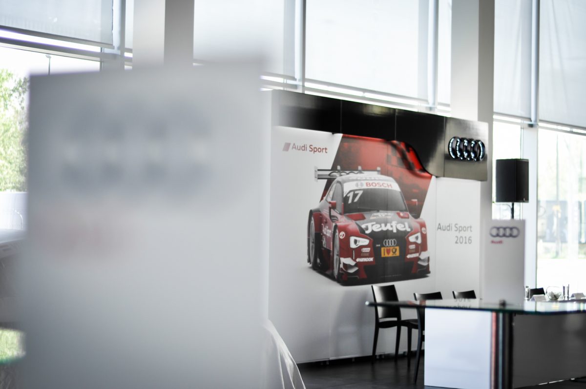AUDI