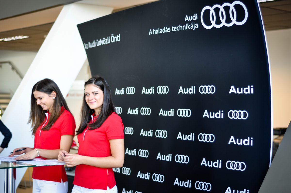 AUDI