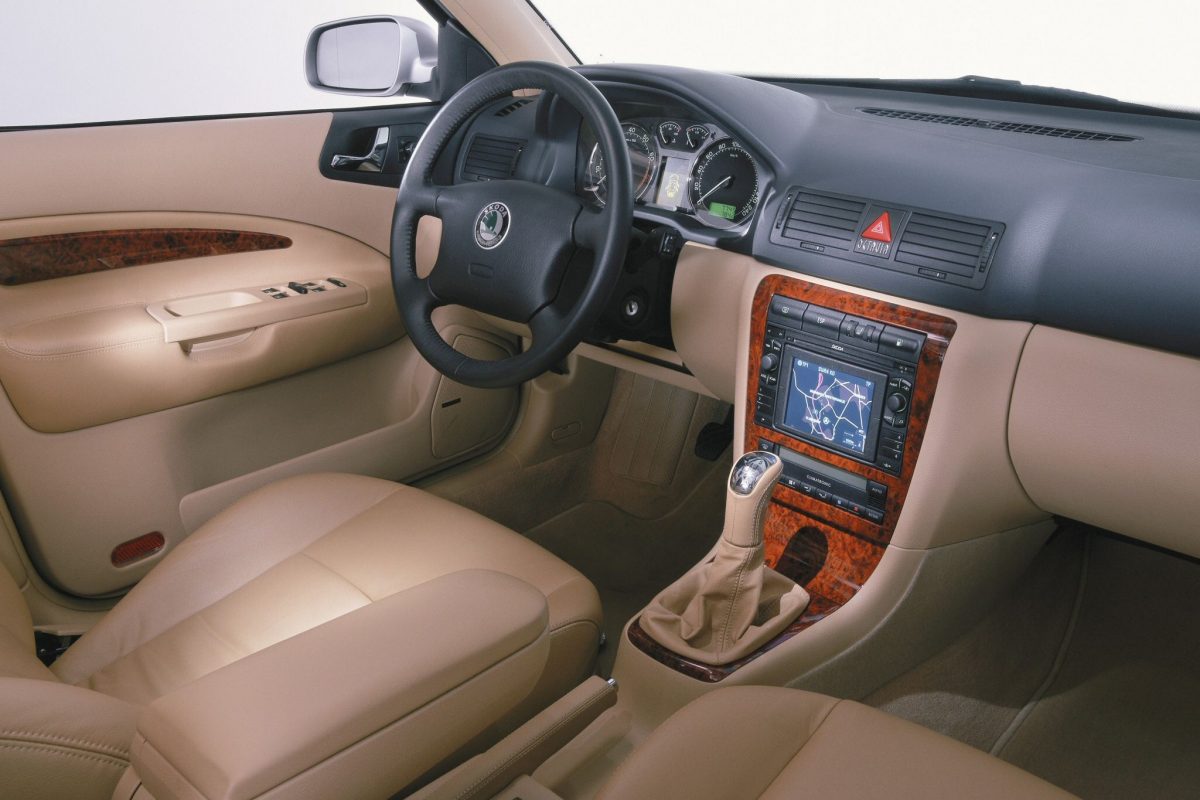 SKODA OCTAVIA