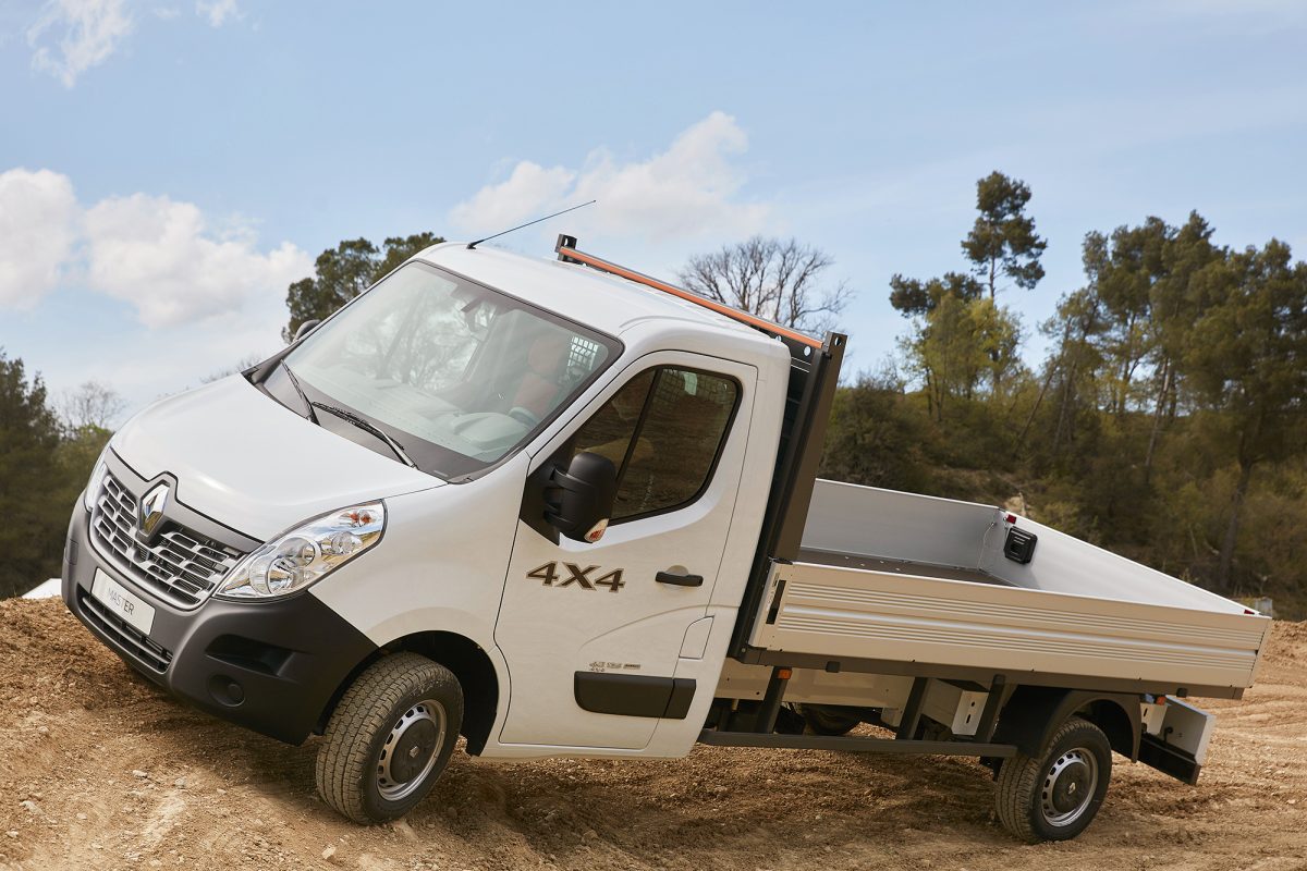 RENAULT
